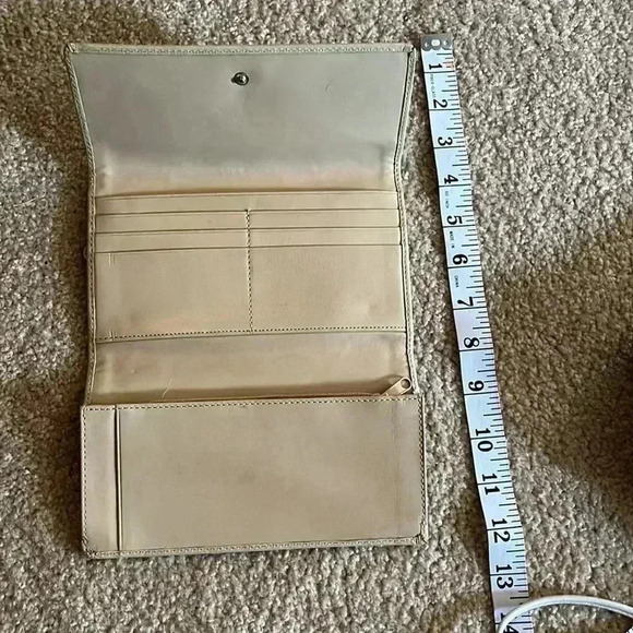 Coach Yellow & White Wristlet and Red Coach Like Wallet With Beige Leather Trim - Picture 3 of 12